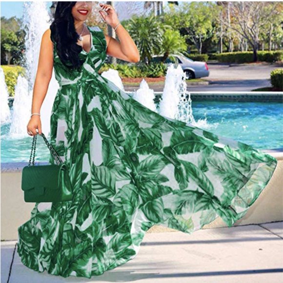 Dresses & Skirts - Bohemian Palm Leaf Print Dress